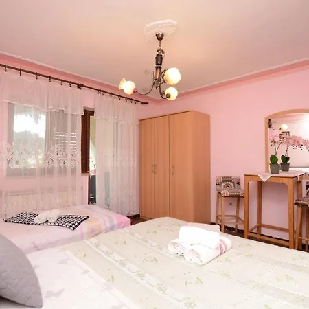 Apartments Medelin Rovinj Exterior photo