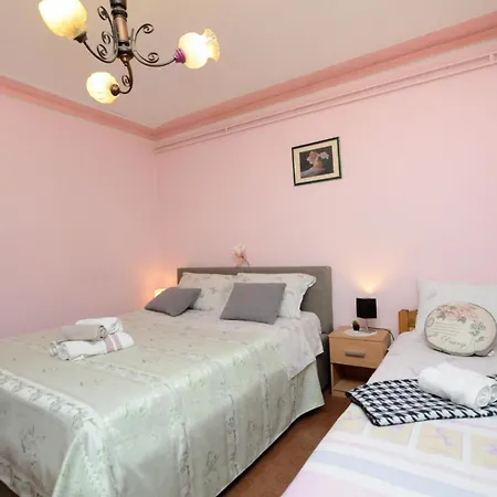 Apartments Medelin Rovinj Exterior photo